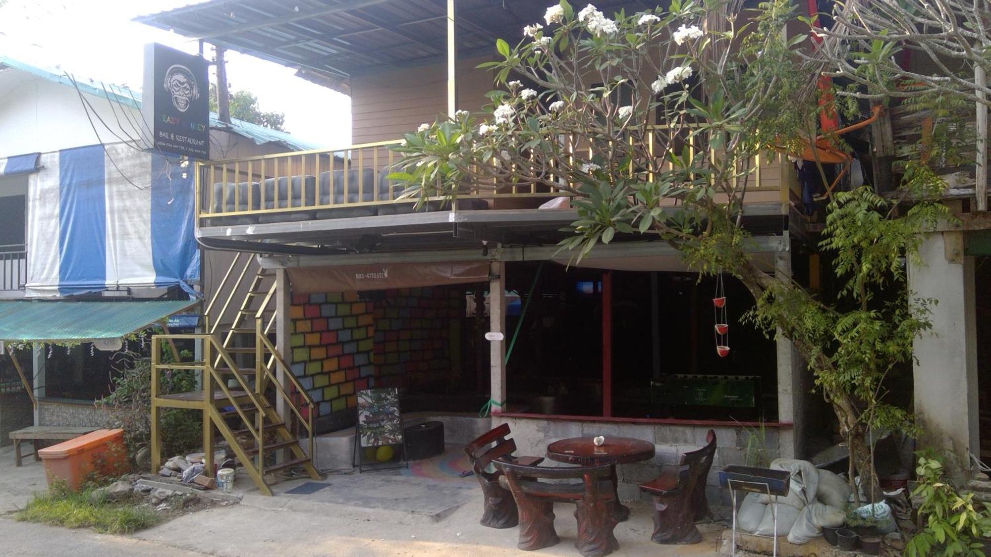 Crazy Monkey Hotel Trat Eksteriør billede